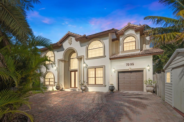 1 of 39 - 7095 S Hwy A1a, Melbourne Beach, FL