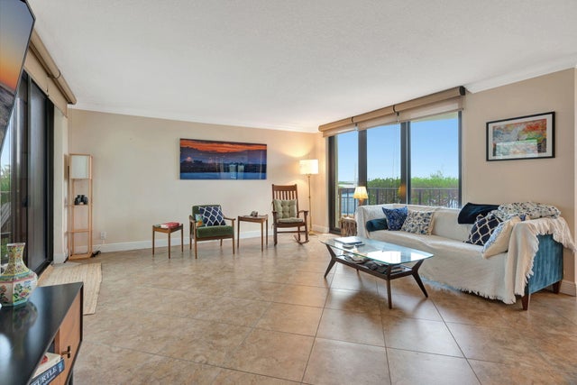 4 of 56 - 5420 N Ocean Drive #206, Singer Island, FL