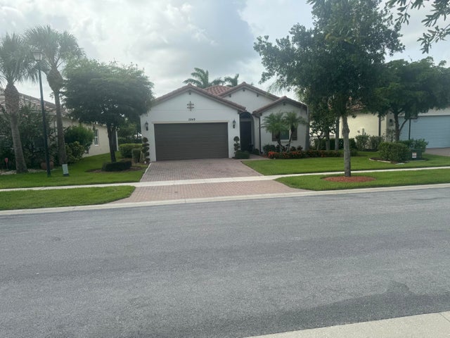 1 of 30 - 2849 Bellarosa Cir, Royal Palm Beach, FL