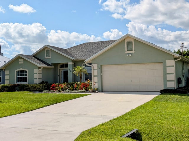 302 Sw Log Drive, Port Saint Lucie
