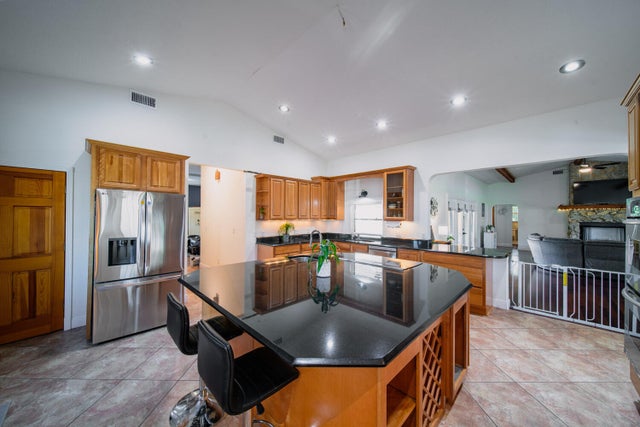 5 of 41 - 605 French Creek Lane, Fort Pierce, FL