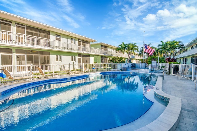 1 of 32 - 2100 Ne 38th Street #135, Lighthouse Point, FL