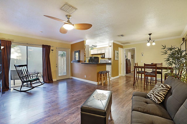 5 of 25 - 30 Crossings Circle #b, Boynton Beach, FL