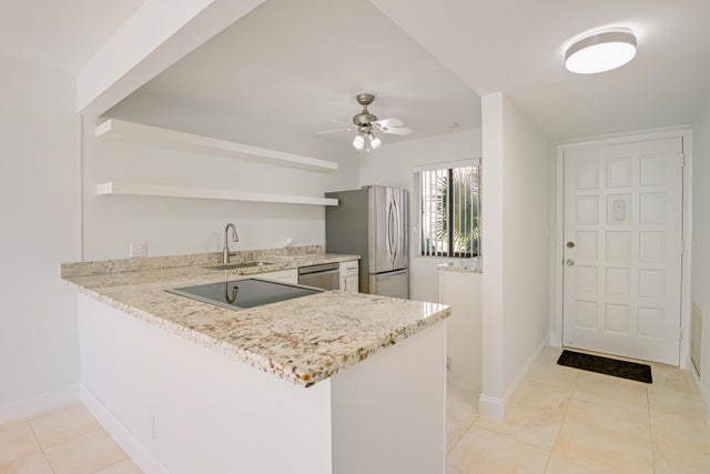 4 of 30 - 4489 Luxemburg Court #apt. 108, Lake Worth, FL