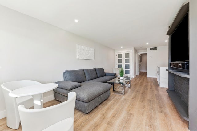 3 of 12 - 108 Paradise Harbour Blvd #107, North Palm Beach, FL