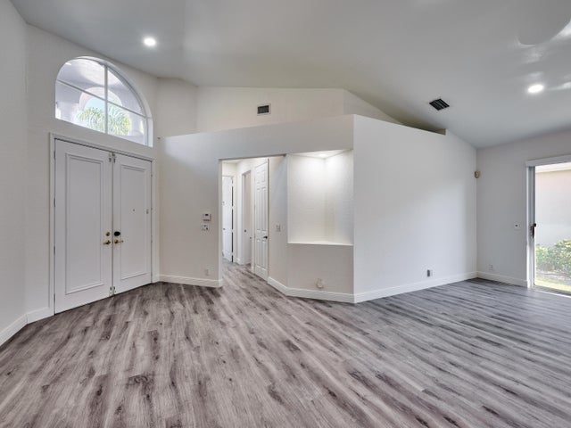 5 of 71 - 10854 Fairmont Village Drive, Lake Worth, FL