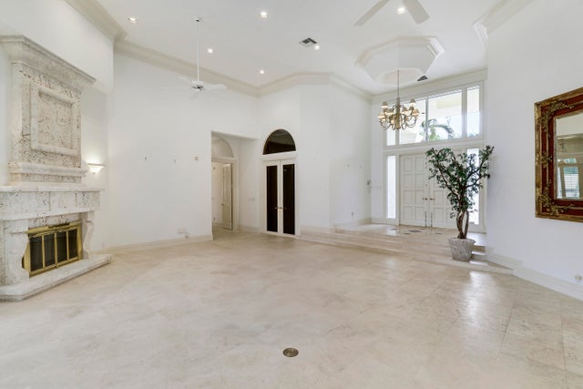 2 of 21 - 367 Eagle Dr, Jupiter, FL