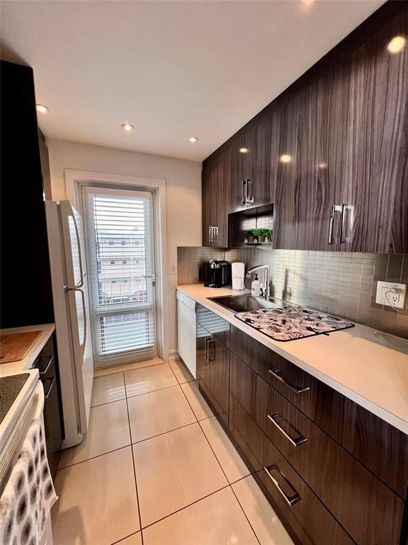 4 of 35 - 1461 S Ocean Boulevard #309, Pompano Beach, FL