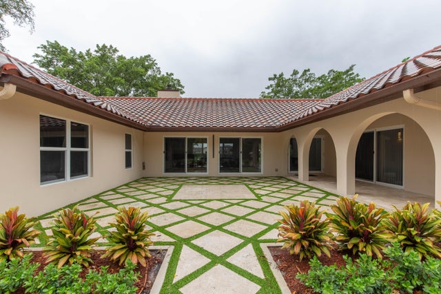 3 of 28 - 14380 Wither Close, Wellington, FL
