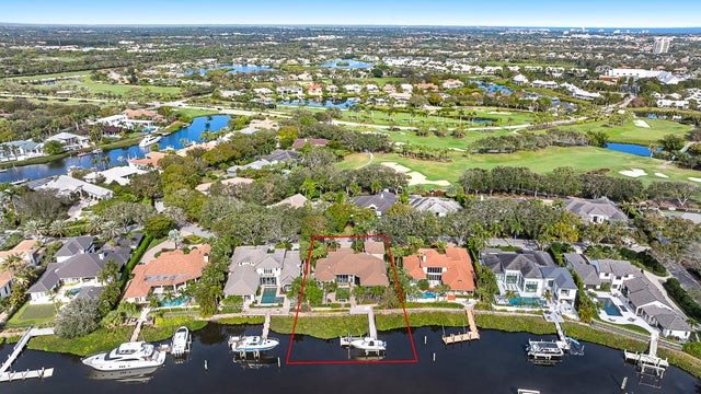 2 of 49 - 139 Commodore Dr, Jupiter, FL