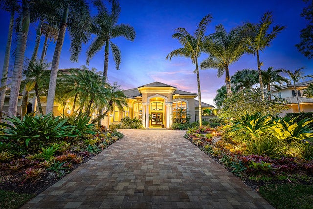 4 of 49 - 139 Commodore Dr, Jupiter, FL