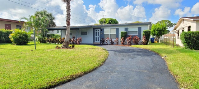 2 of 12 - 1615 W 31st Street, Riviera Beach, FL