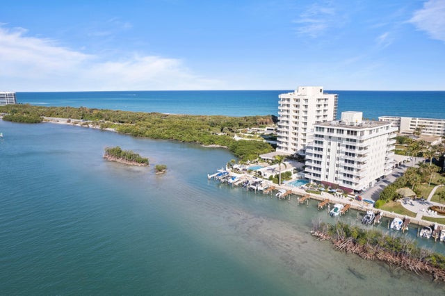 5 of 59 - 375 Beach Rd #702, Tequesta, FL