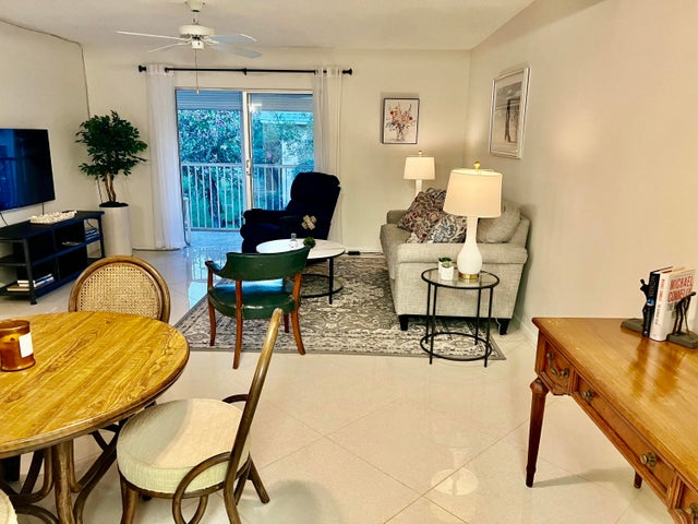1 of 24 - 18081 Se Country Club Dr #7-69, Jupiter, FL