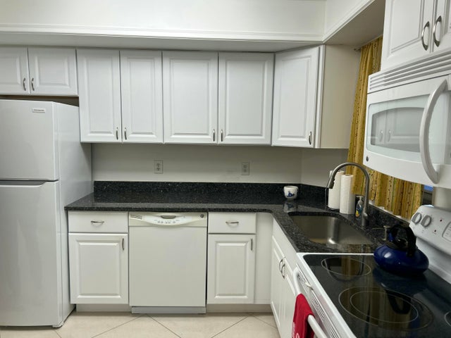 3 of 24 - 18081 Se Country Club Dr #7-69, Jupiter, FL