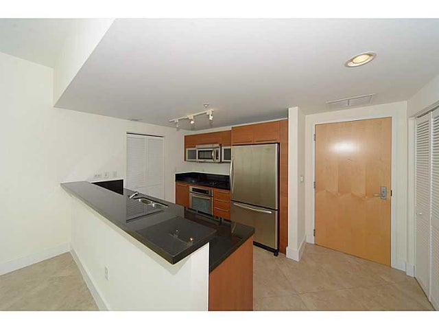 3 of 42 - 253 Ne 2nd Street #2710, Miami, FL