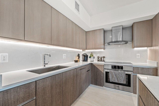 3 of 32 - 111 Se 1st Avenue #404, Delray Beach, FL