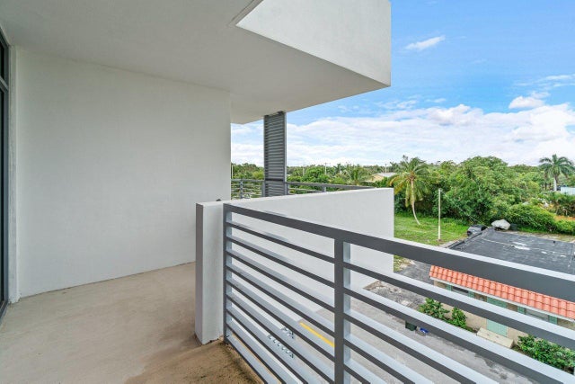 5 of 32 - 111 Se 1st Avenue #404, Delray Beach, FL