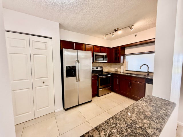 1 of 30 - 14425 Strathmore Lane #302, Delray Beach, FL