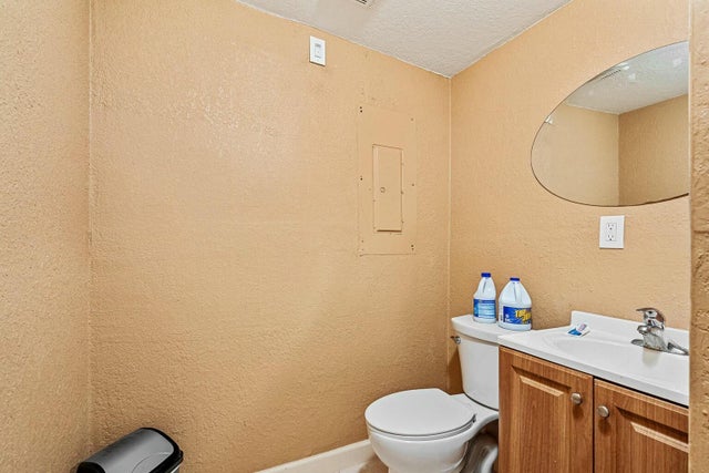 5 of 28 - 310 Ocean Pkwy Parkway, Boynton Beach, FL