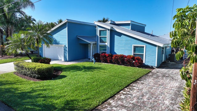 2 of 45 - 1319 Sw Dyer Point Road, Palm City, FL