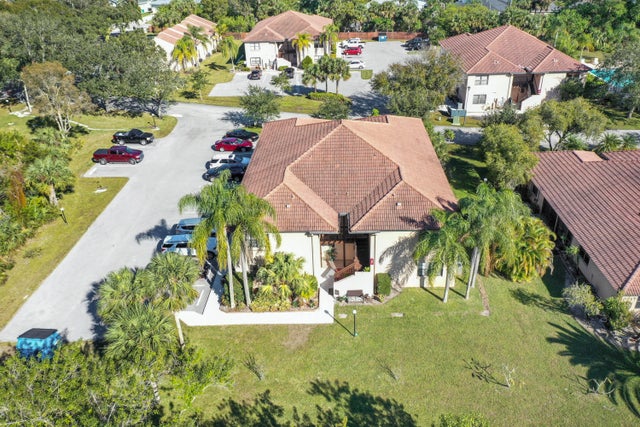 1 of 18 - 2432 Se Garden Ter #703, Port Saint Lucie, FL