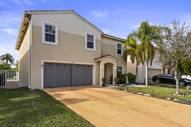 1 of 43 - 6627 Rainwood Cove Lane, Lake Worth, FL