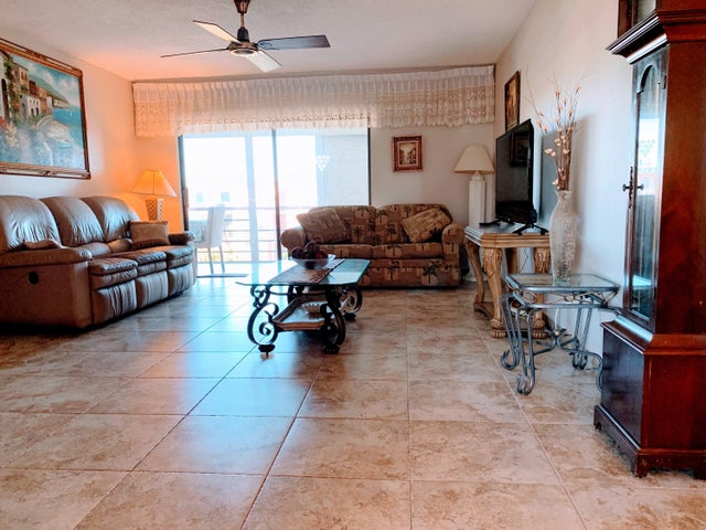 3 of 16 - 4140 Nw 44th Avenue #405, Lauderdale Lakes, FL