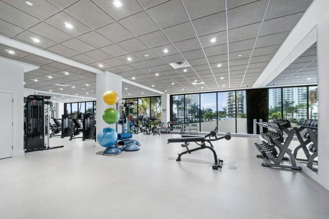 5 of 39 - 100 Lakeshore Drive #252, North Palm Beach, FL
