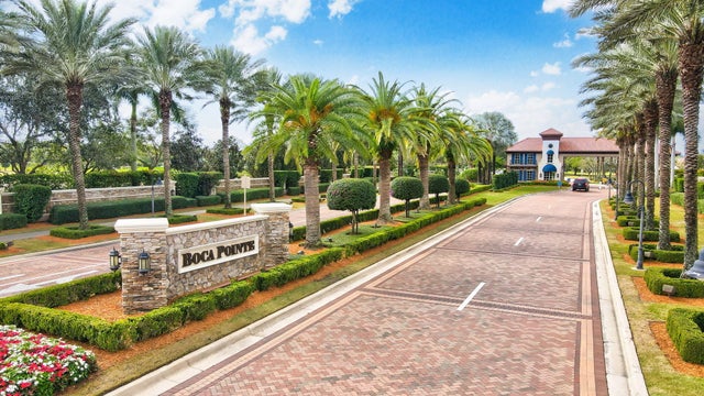 1 of 39 - 7460 La Paz Boulevard #106, Boca Raton, FL