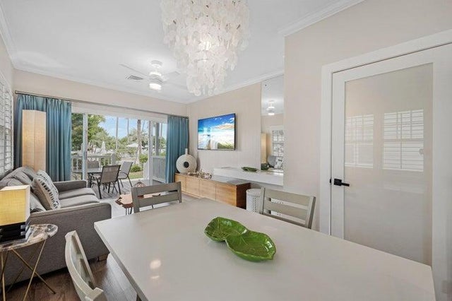 2 of 49 - 5092 Sunset Village Drive, Duck Key, FL