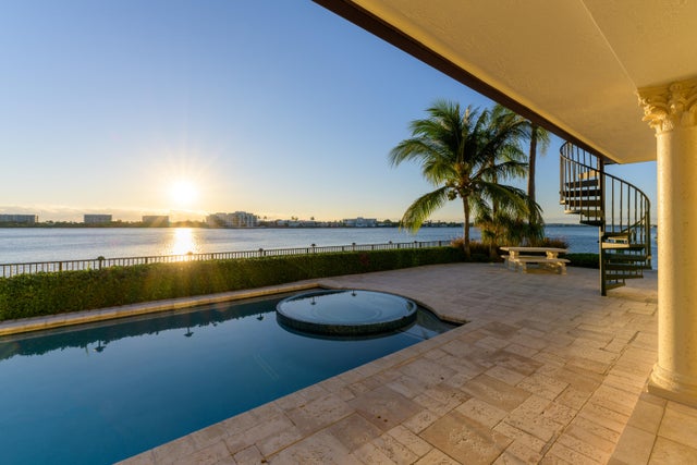 1 of 31 - 7 Duke Dr, Lake Worth Beach, FL