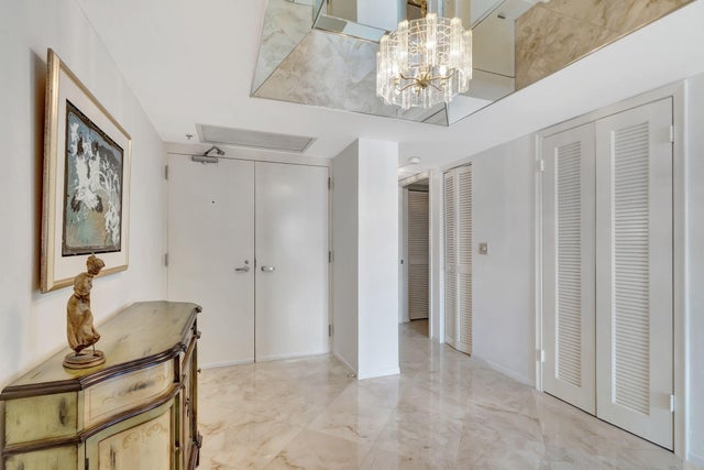 5 of 79 - 5540 N Ocean Drive #15 B, Singer Island, FL