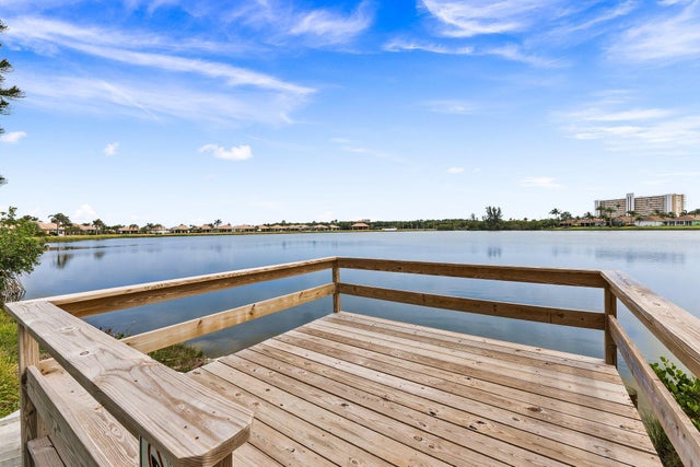 4 of 73 - 3216 S Lakeview Cir #5205, Hutchinson Island, FL