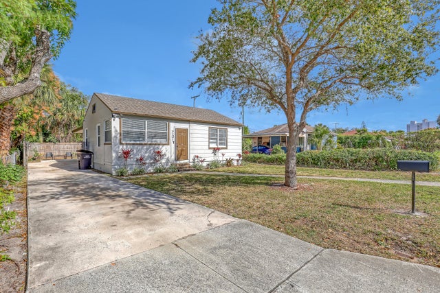 3 of 31 - 731 50th Street, West Palm Beach, FL