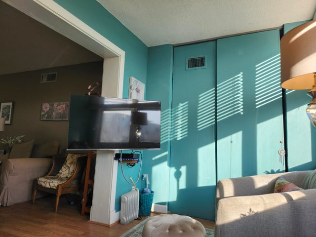 1 of 54 - 300 Ne 26th Av #305, Boynton Beach, FL