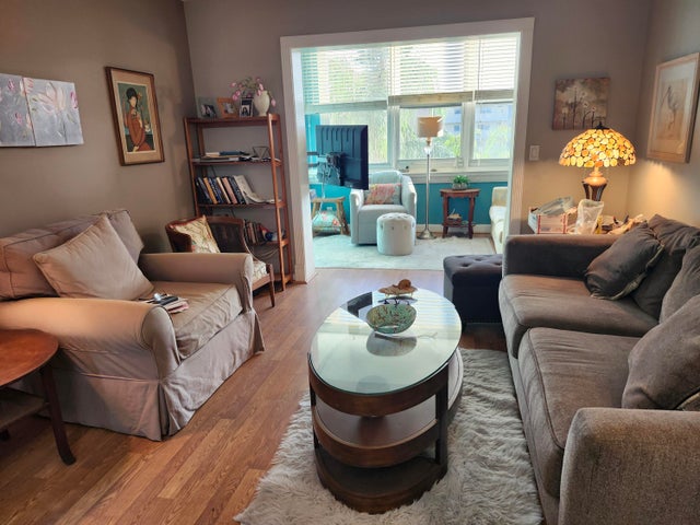 4 of 54 - 300 Ne 26th Av #305, Boynton Beach, FL