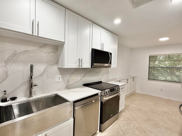 5 of 34 - 22 Westgate Lane #h, Boynton Beach, FL