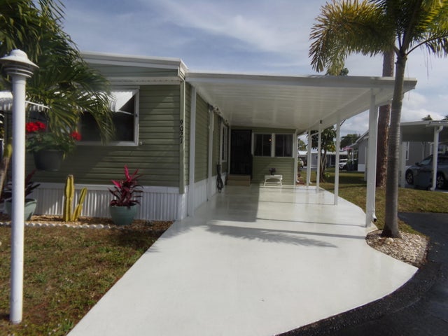 3 of 27 - 9021 Fomento Bay, Boynton Beach, FL