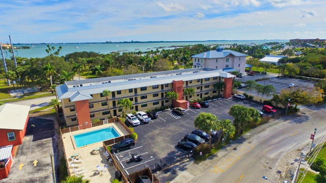 1 of 30 - 701 N Indian River Drive #107, Fort Pierce, FL