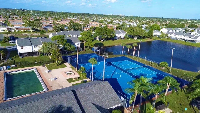 6604 Dockside Circle #6604, Greenacres
