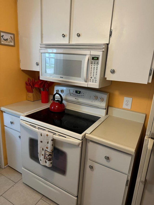 2 of 25 - 69 Golf Drive, Port Saint Lucie, FL