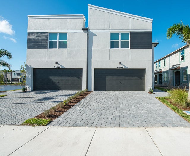 2 of 35 - 3916 Se Mentmore Lane, Stuart, FL