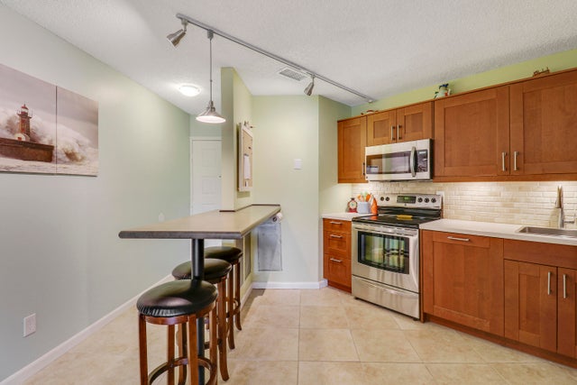 5 of 19 - 1999 Ne Collins Circle #3100, Jensen Beach, FL