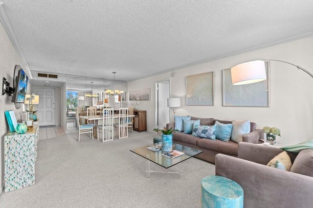 2 of 25 - 6661 Nw 2nd Avenue #402, Boca Raton, FL