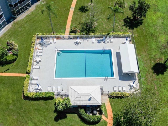 5 of 25 - 6661 Nw 2nd Avenue #402, Boca Raton, FL