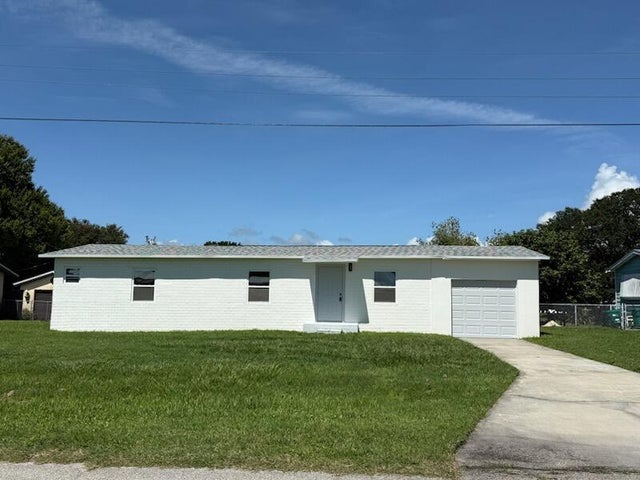 1 of 19 - 3633 Se 20th Terrace, Okeechobee, FL