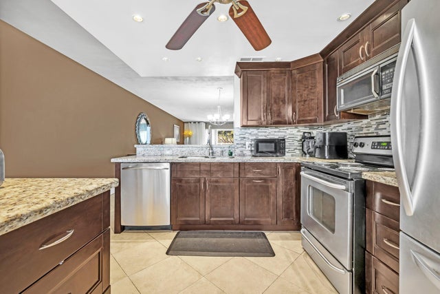 2 of 41 - 3002 Portofino Isle(s) #l3, Coconut Creek, FL