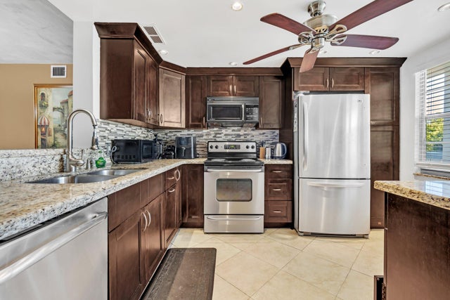 3 of 41 - 3002 Portofino Isle(s) #l3, Coconut Creek, FL