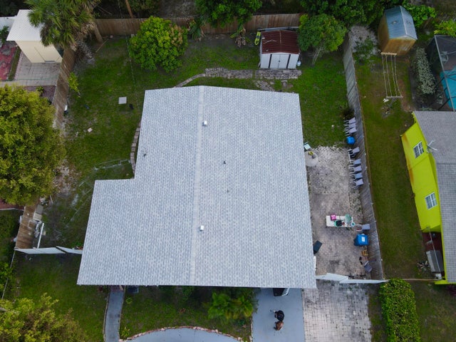 3 of 23 - 3420 Nw 5th Court, Lauderhill, FL